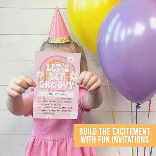 Hadley Designs Retro Groovy Girl Birthday Invitations 15-Pack