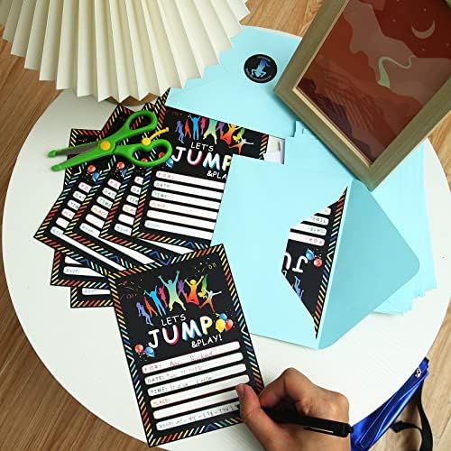 24 Pack Bounce House Party Invitation Set