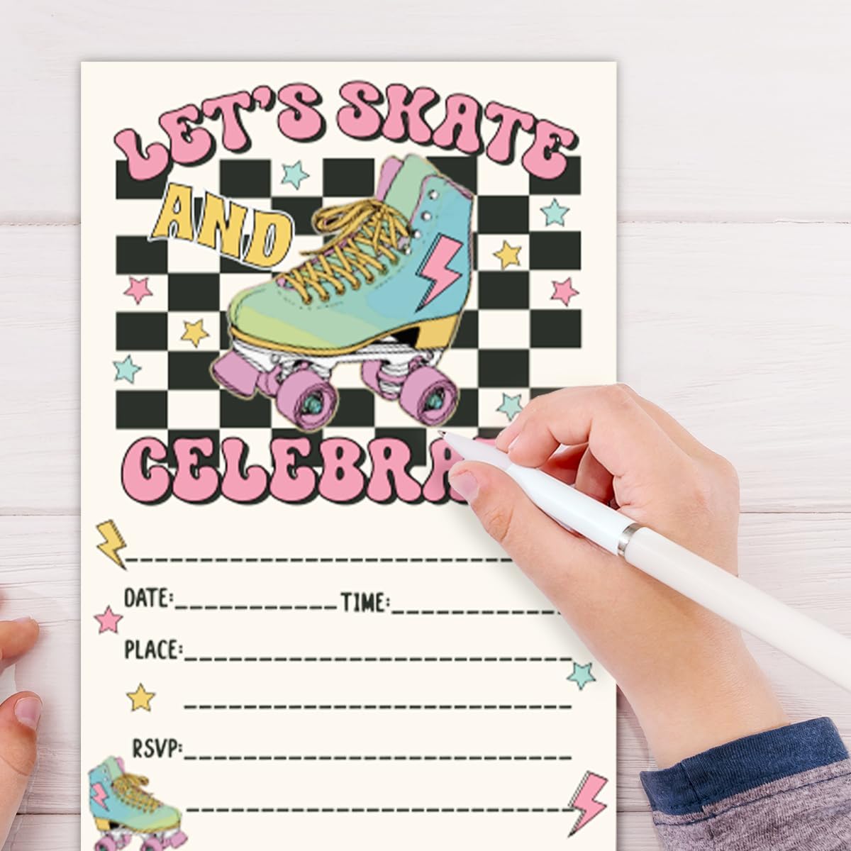 Roller Skate Birthday Invitations 30-Pack