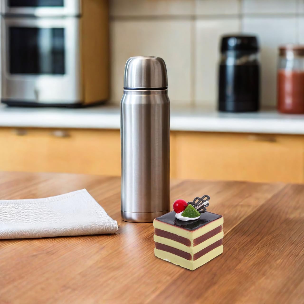 BESTOYARD Artificial Square Cream Fruit Cake Model