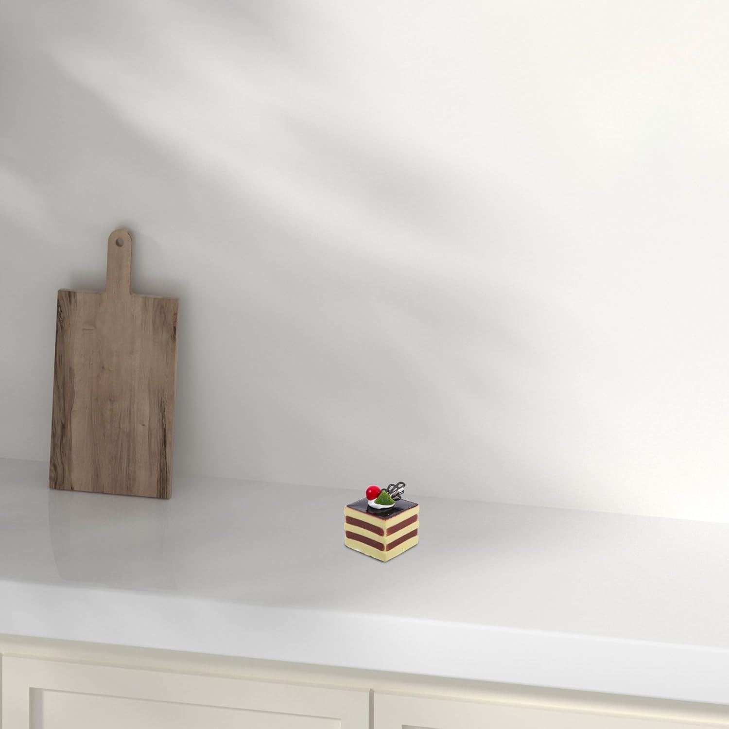 BESTOYARD Artificial Square Cream Fruit Cake Model