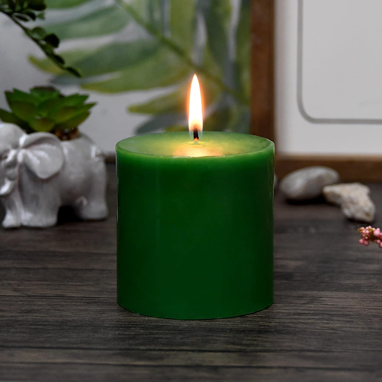 3 Inch Hunter Green Pillar Candle 1