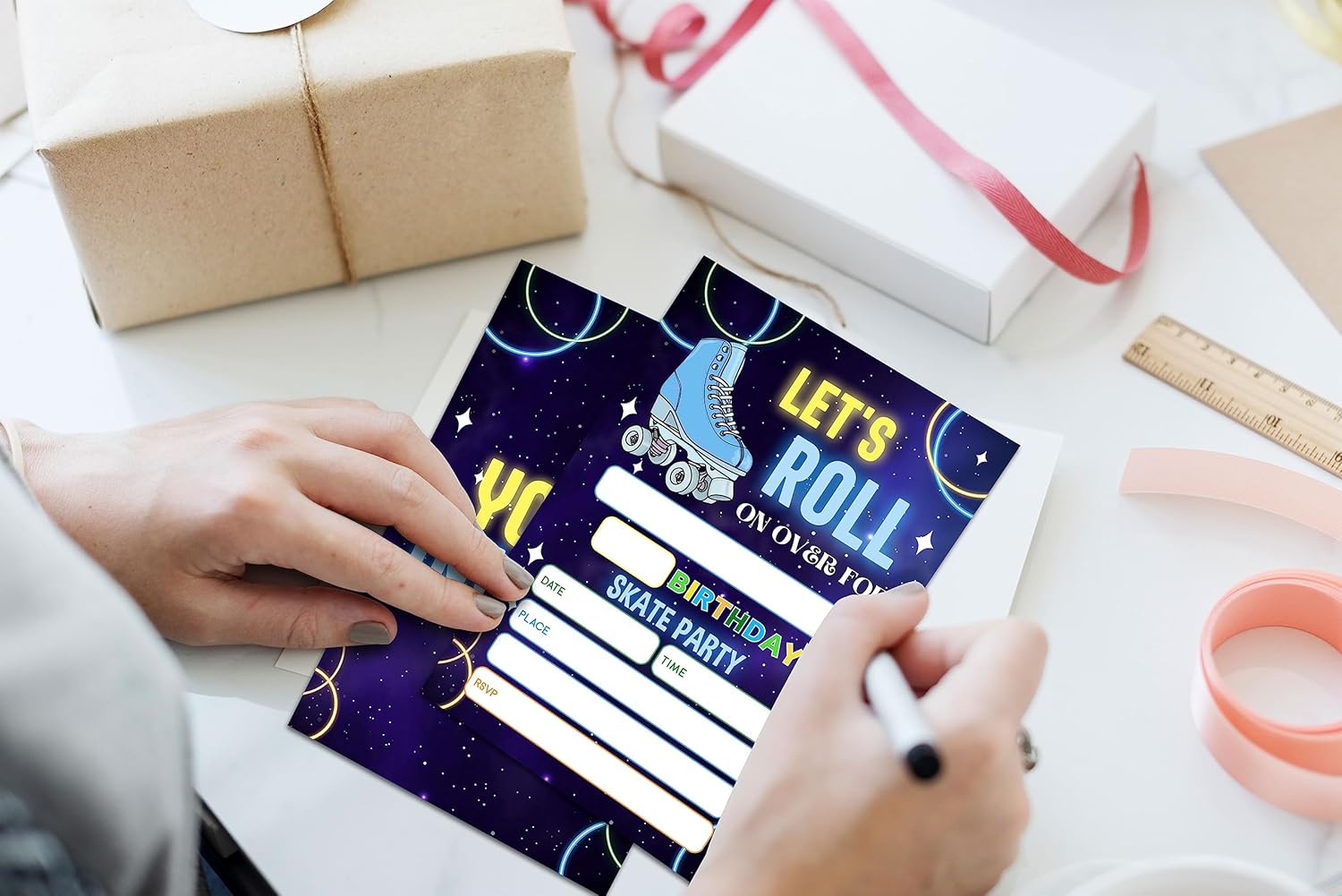 Neon Roller Skate Birthday Invitations Set D01