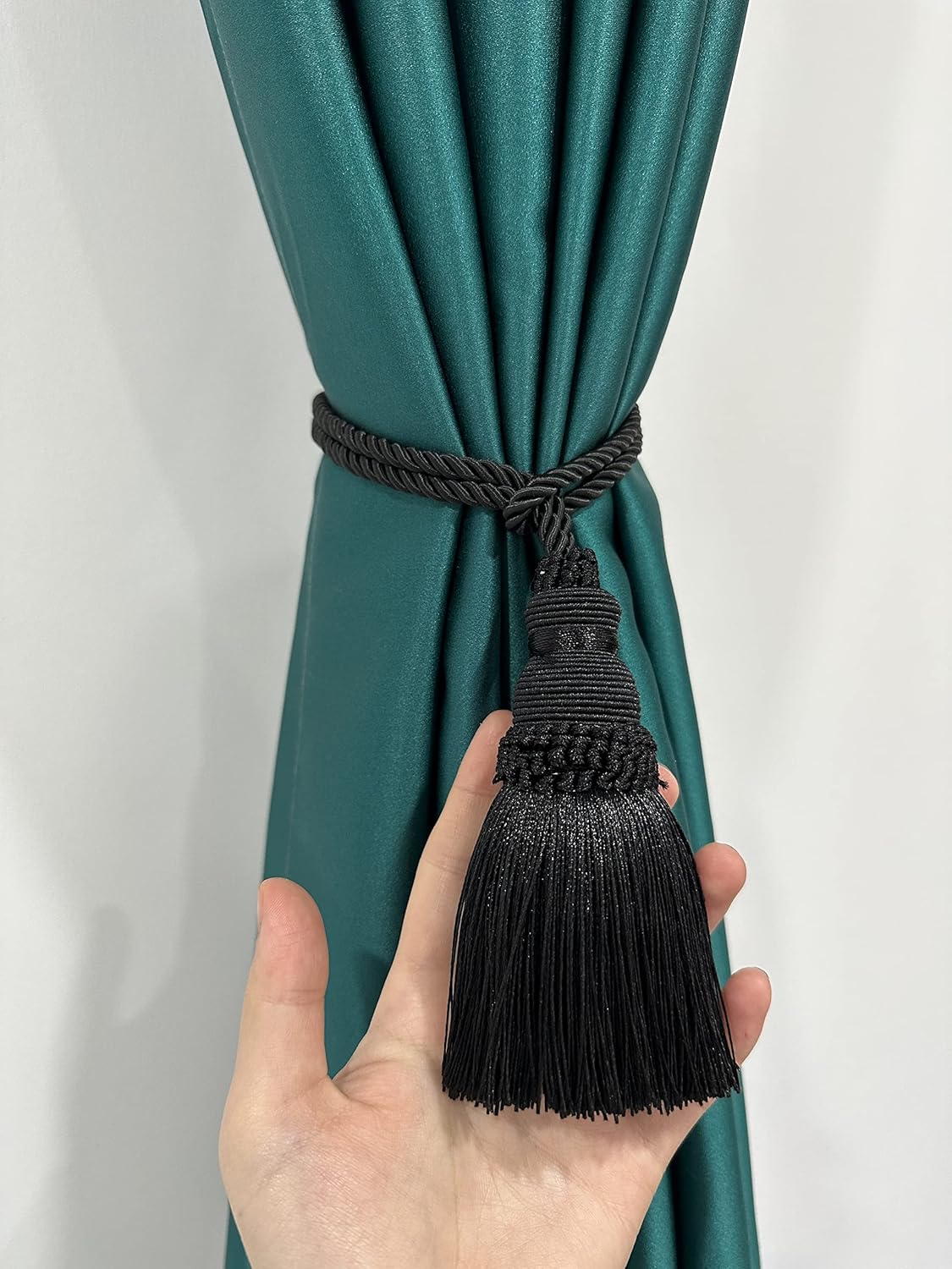 Fenghuangwu 2 Pack Curtain Tie Backs Rope Tassels Black
