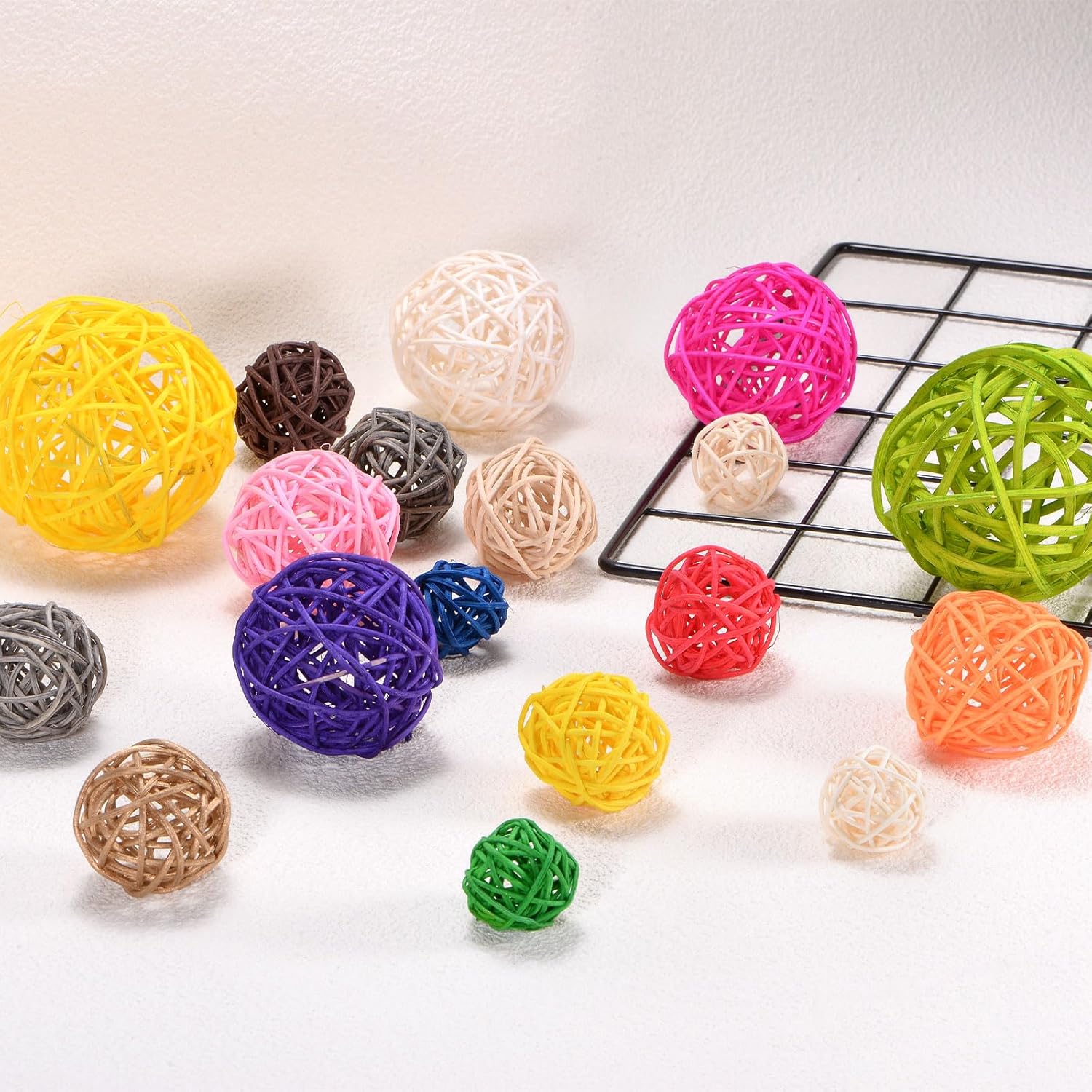 Wicker Rattan Balls 200mm Green Decorative Orbs