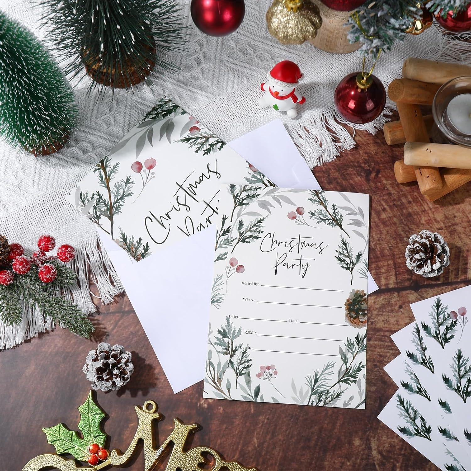 Whaline 25 Pack Christmas Invite Cards with Envelopes and Stickers