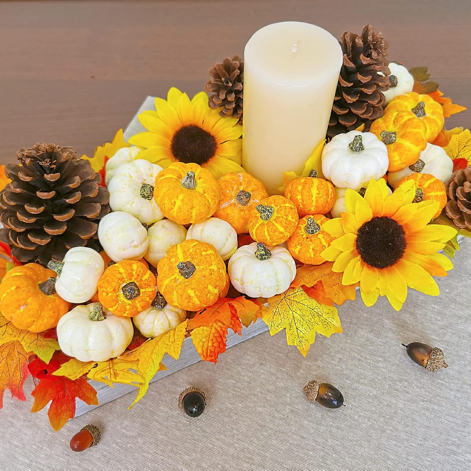 Winlyn 32 Pcs Assorted Artificial Mini Pumpkins