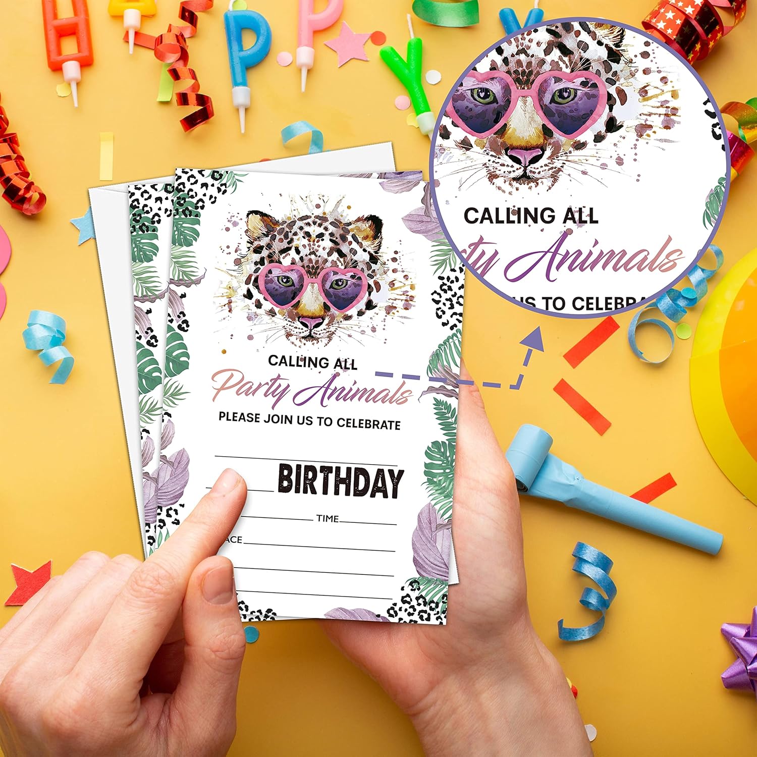 Levitatinyear Animals Birthday Party Invitation Set